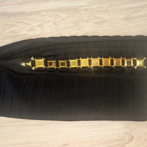 Herve Leger dress size Medium - Picture 2 of 3